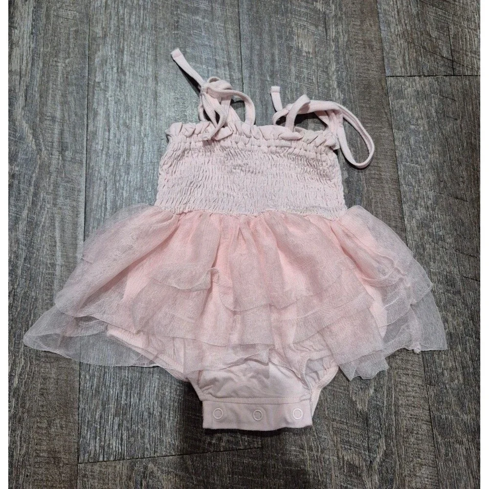 Caden lane tutu bubble size 0-6 months